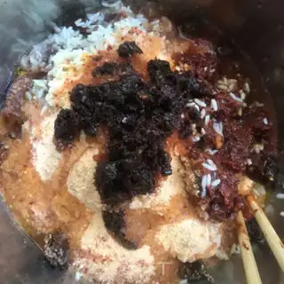 Make Spicy powdered beef step 4