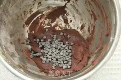 Make Three marshmallows, lass cookies step 6