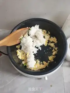 Make Egg fried rice step 2