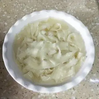 Make Tomato egg noodles step 4