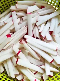 Make Sour and sweet radish step 4