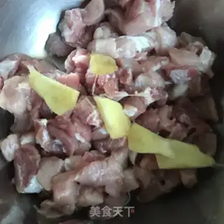 Make Pork potato curry step 0