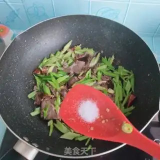 Make Donkey celery step 9