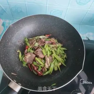 Make Donkey celery step 10