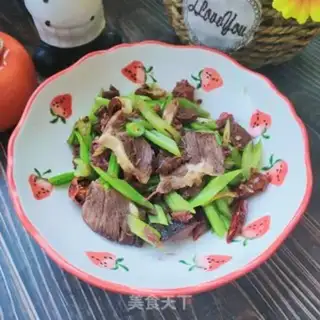 Make Donkey celery step 11