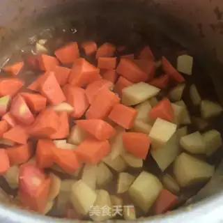 Make Pork potato curry step 7