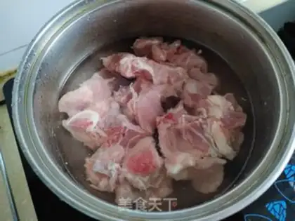 Make Clean up the radish steak soup step 0