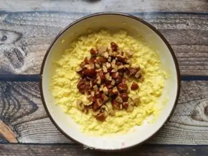 Make Milky-painted corn step 6
