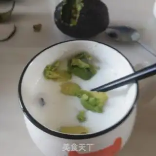 Make Blueberry yogurt step 1