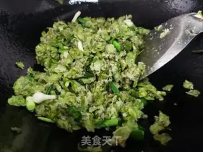 Make Garlic money step 7