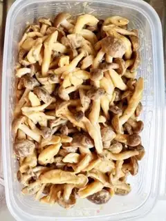 Make The first mustard sesame sauce with mushrooms step 5