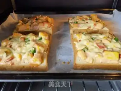 Make Bacon Mango toast root pizza step 12