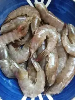 Make Garlic shrimp step 0