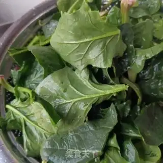 Make Spinach with pepper chicken step 2