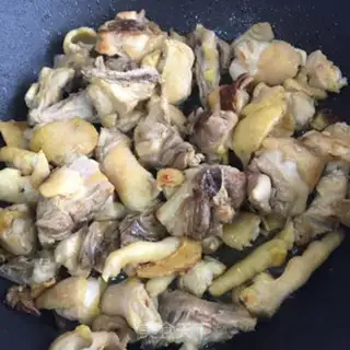 Make Freckles and chicken crumbs step 5