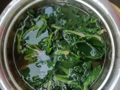 Make Spinach with pepper chicken step 5