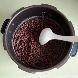 Make Red bean buns step 4