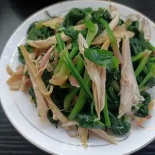 Make Spinach with pepper chicken step 11