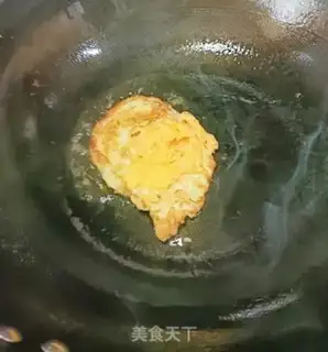 Make radish egg soup step 2