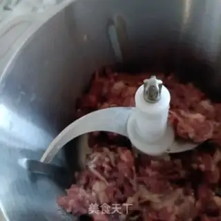 Make Tomato guacamole step 1