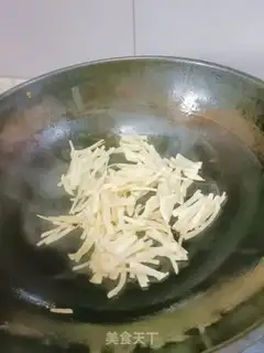 Make radish egg soup step 3