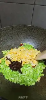 Make Soybean eggs and garlic step 8