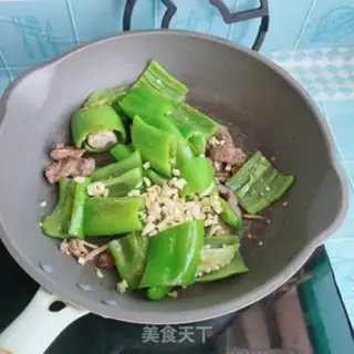 Make Meatloaf with pepper step 8