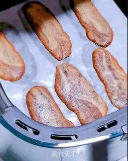 Make Cat tongue crackers step 7