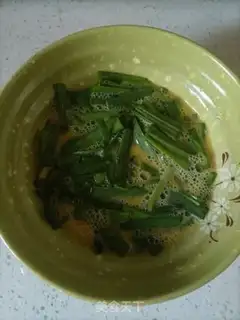 Make Scrambled eggs step 2