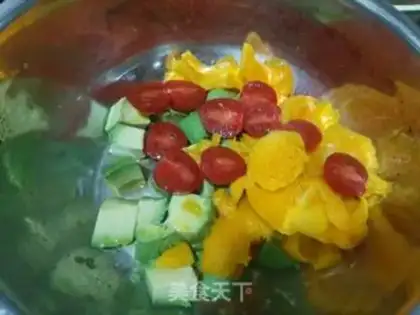 Make Mango butter and shrimp salad step 5