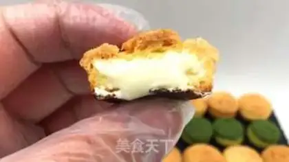 Make Mini-meat puff step 31