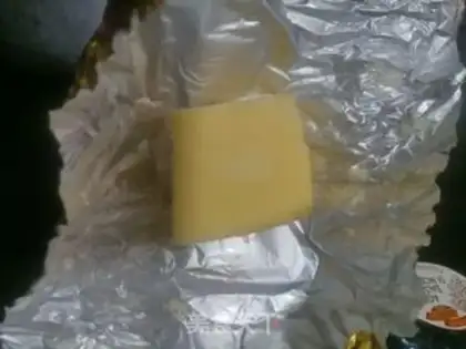 Make Mango butter and shrimp salad step 11