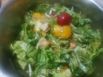 Make Mango butter and shrimp salad step 15
