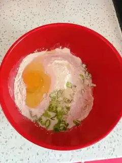 Make Shrimp-skin bread step 1