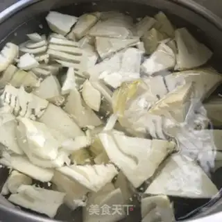 Make Spicy steak stew step 1