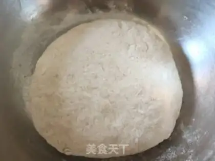Make All-eat pork gravy buns step 3