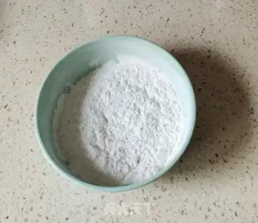 Make Six-inch steam cake step 3