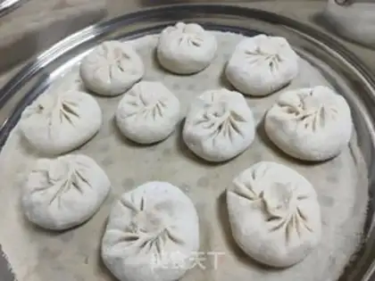 Make All-eat pork gravy buns step 11