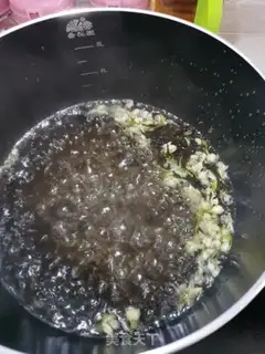Make Jasmine milk tea step 1