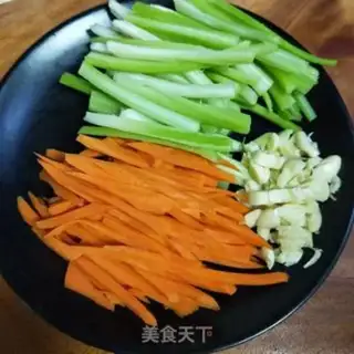 Make Fried celery step 1