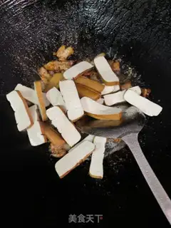 Make Scrambled and fried meat step 5