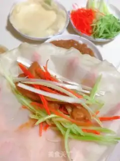 Make Spring roll with dumplings step 7