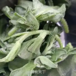 Make Pepper chicken with iced grass step 0