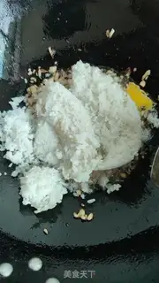 Make Frozen eggs and rice step 4