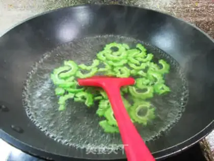 Make The pickles and the pickles step 4