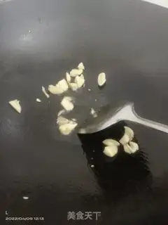 Make Garlic melon step 1