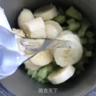 Make Banana cucumber coconut water step 4