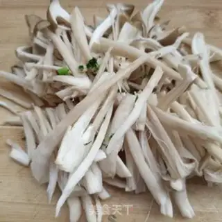 Make Pig hoofed deer mushrooms step 3