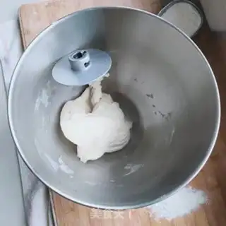 Make Scramble buns step 4
