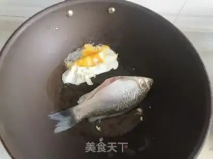 Make Squids with egg soup step 3